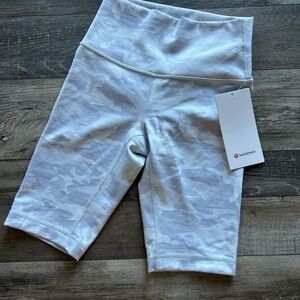 Lululemon biker shorts new with tag